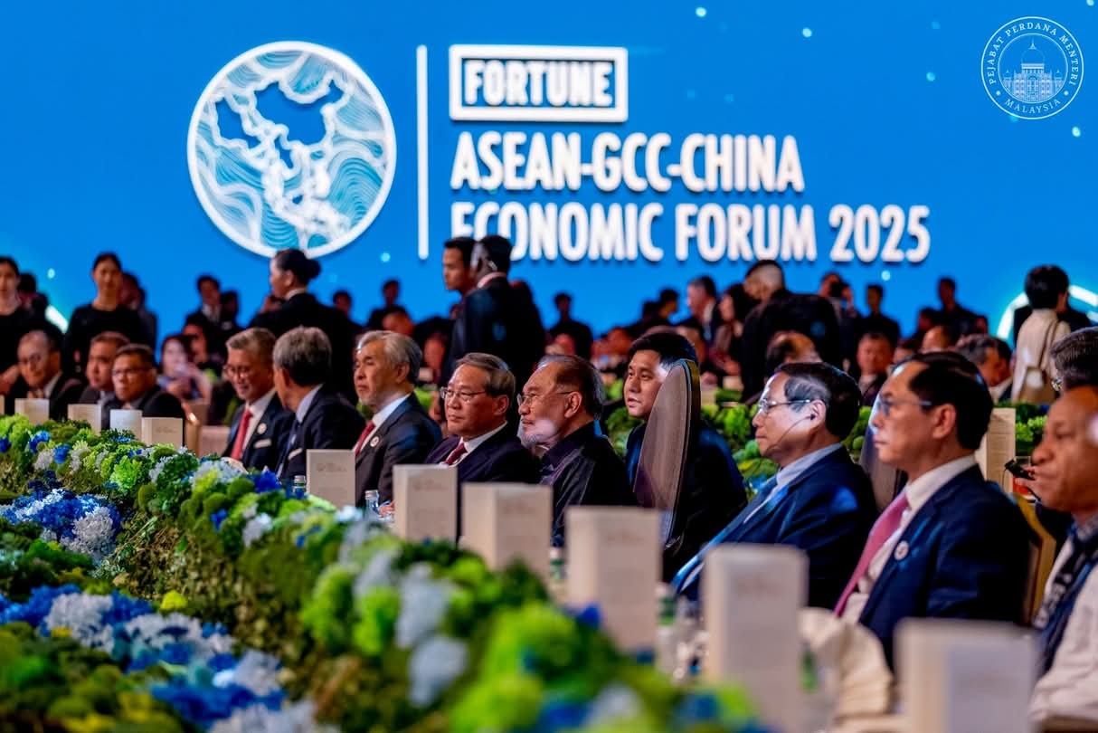 武漢共板法蘭風(fēng)管廠家二維碼